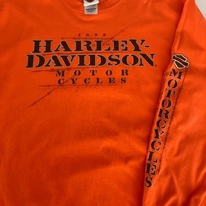 Harley-Davidson Men’s Long Sleeves Tee-Shirt.